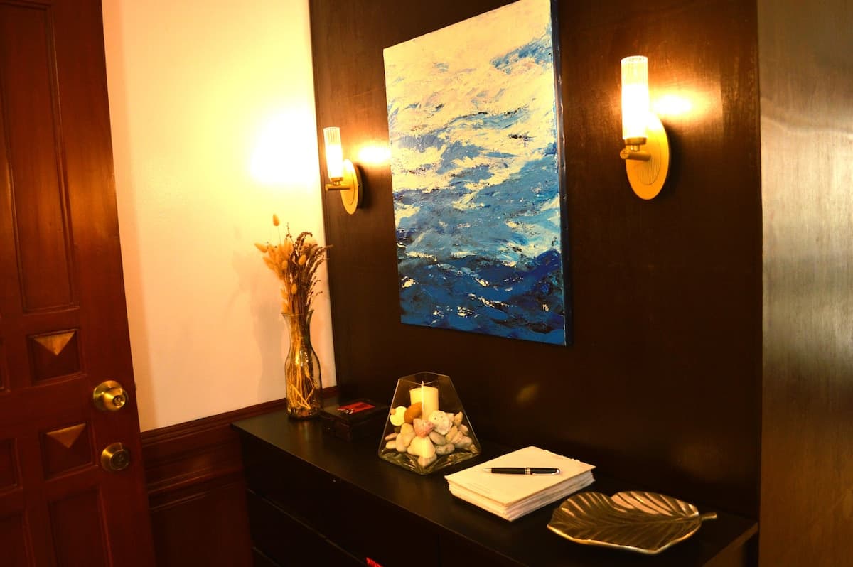Makati CBD Home — view 3