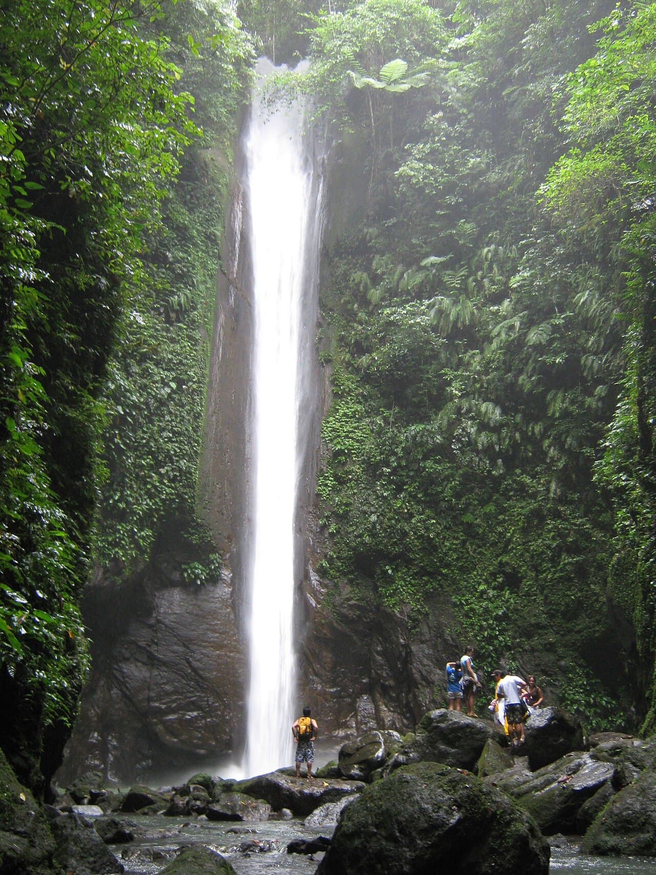 Casaroro Falls (Valencia)